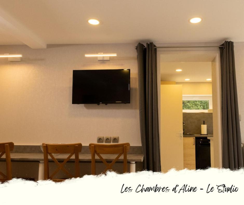 Les Chambres D'Aline Conches Camera foto
